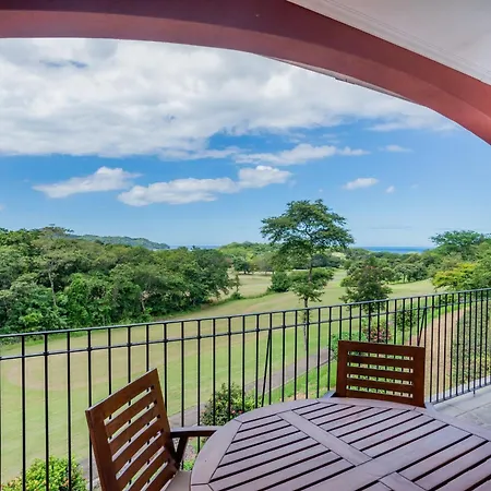 Bougainvillea 9305 Luxury Apartment - Reserva Conchal